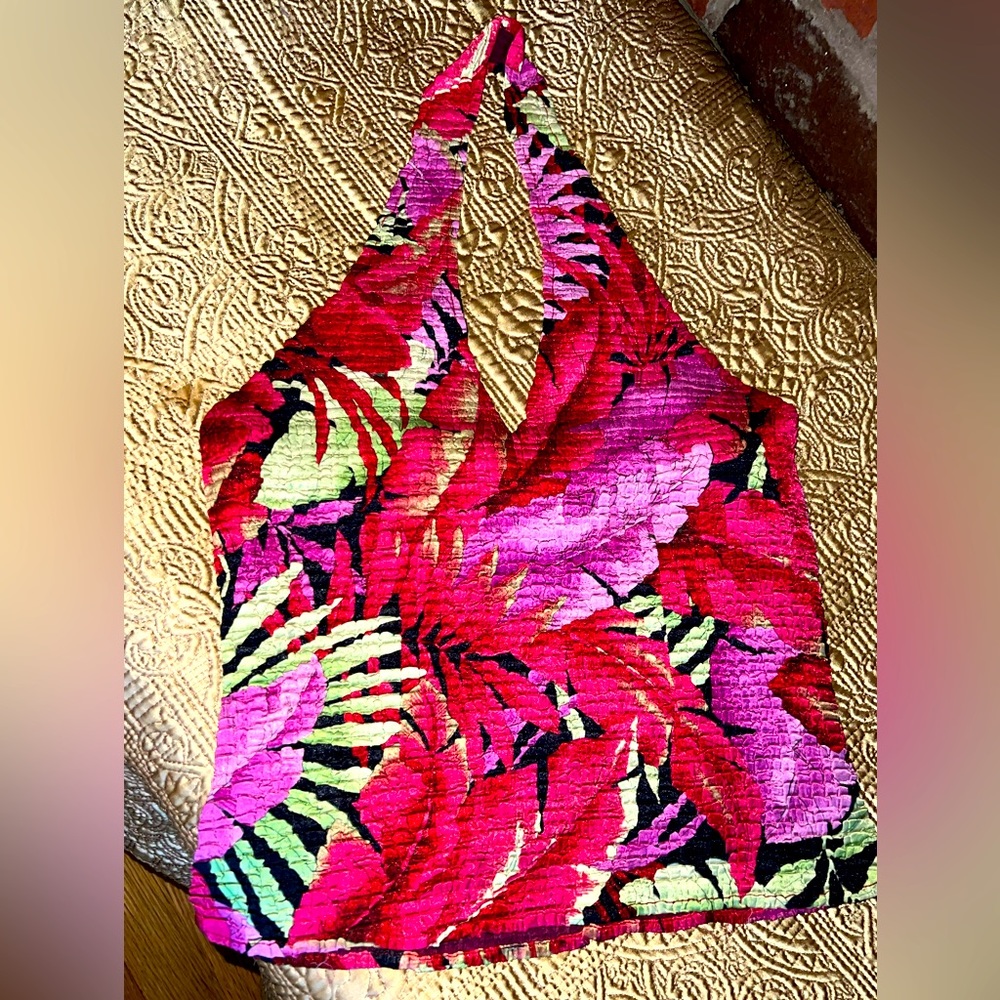 Cache tropical print “scrunched” halter top